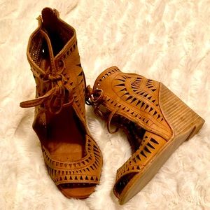 Womens Jeffrey Campbell sandals